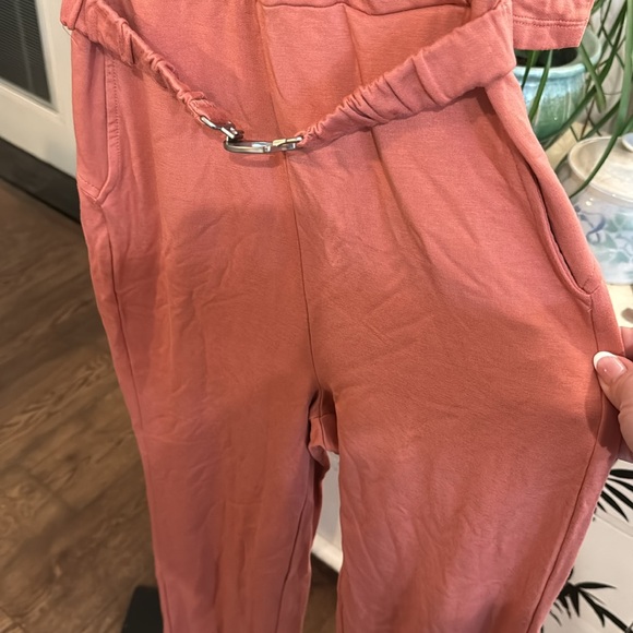 Guess jumpsuit- size XS - Picture 7 of 12